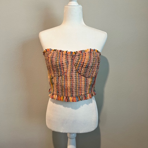 NWT Anthropologie Smocked Crop Top - Size Medium - Picture 8 of 8
